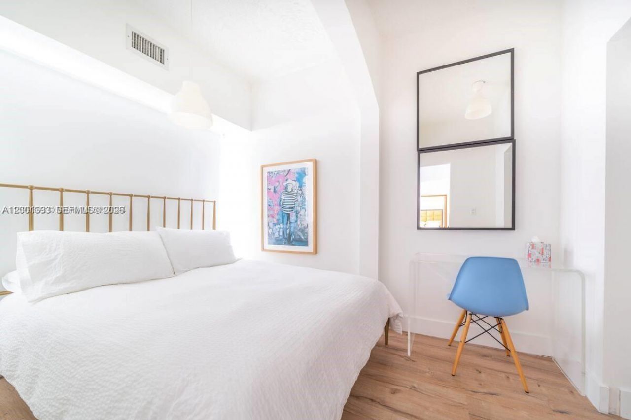 227 1st St, Unit 7, Miami Beach, FL 33139 Photo