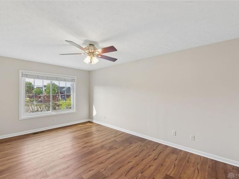 874 Ginger Ridge Drive, Trenton, OH 45067 Photo 14