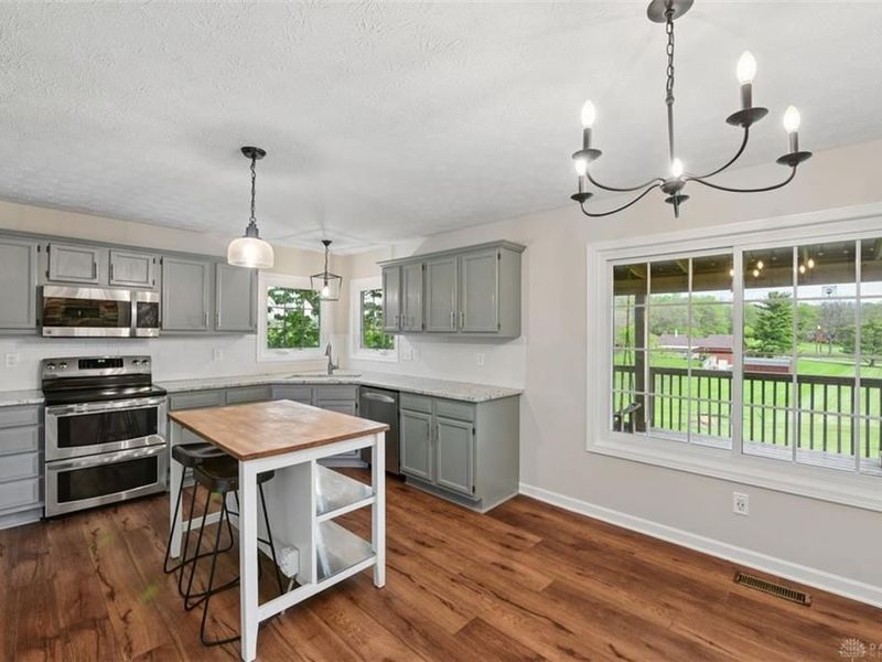 874 Ginger Ridge Drive, Trenton, OH 45067 Photo 7