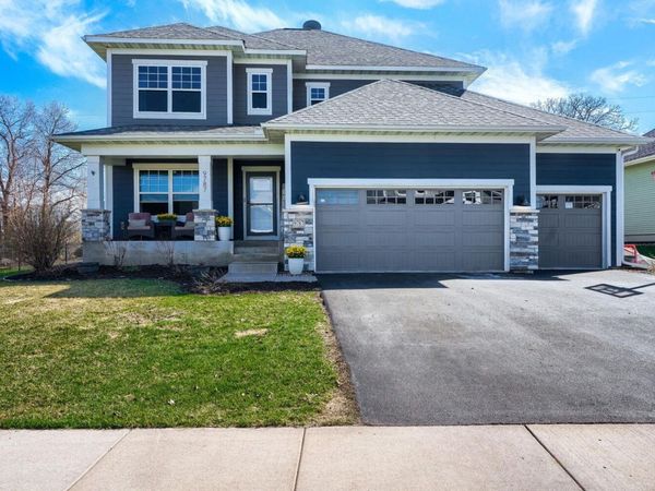 9787 Lower 8th Street, Lake Elmo, MN 55042