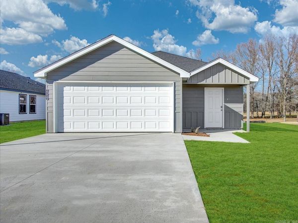 380 Moonlight Graham Boulevard , Ward, AR 72176