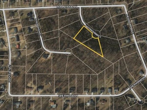 315 Nottingham Court, Bedford, IN 47421