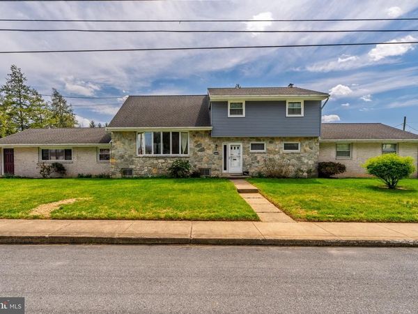 270 ELIZABETH STREET, LANDISVILLE, PA 17538