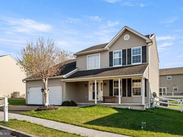 822 KARLYN LANE, COLLEGEVILLE, PA 19426