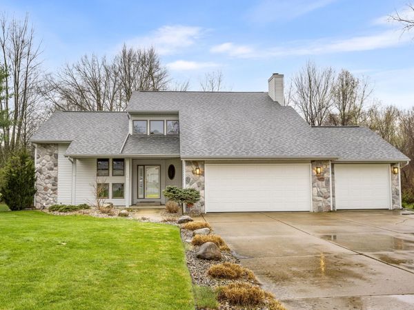 109 Deer Path Lane, Battle Creek, MI 49015