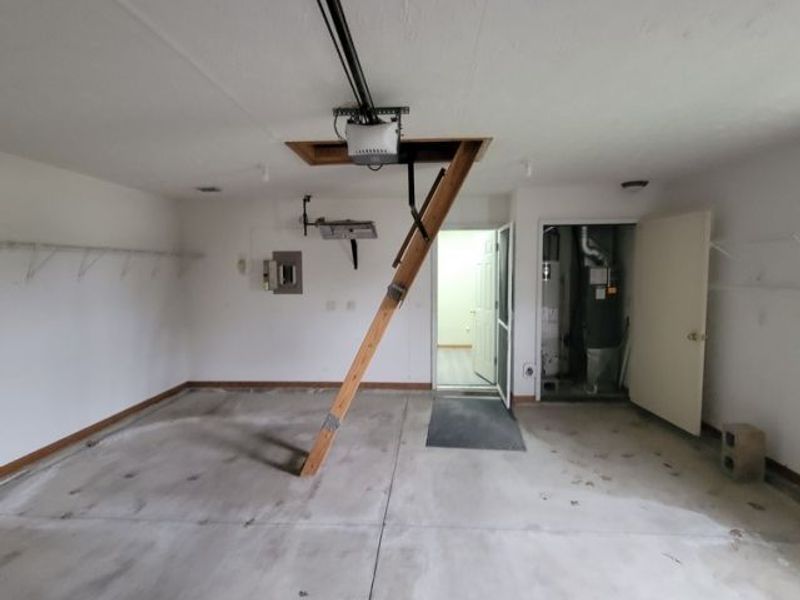 302 W Glen, Elyria, OH 44035 Photo 15