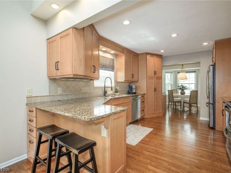 448 E Reserve Drive, Cuyahoga Falls, OH 44223 Photo 15