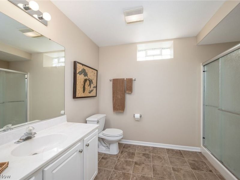 448 E Reserve Drive, Cuyahoga Falls, OH 44223 Photo 29