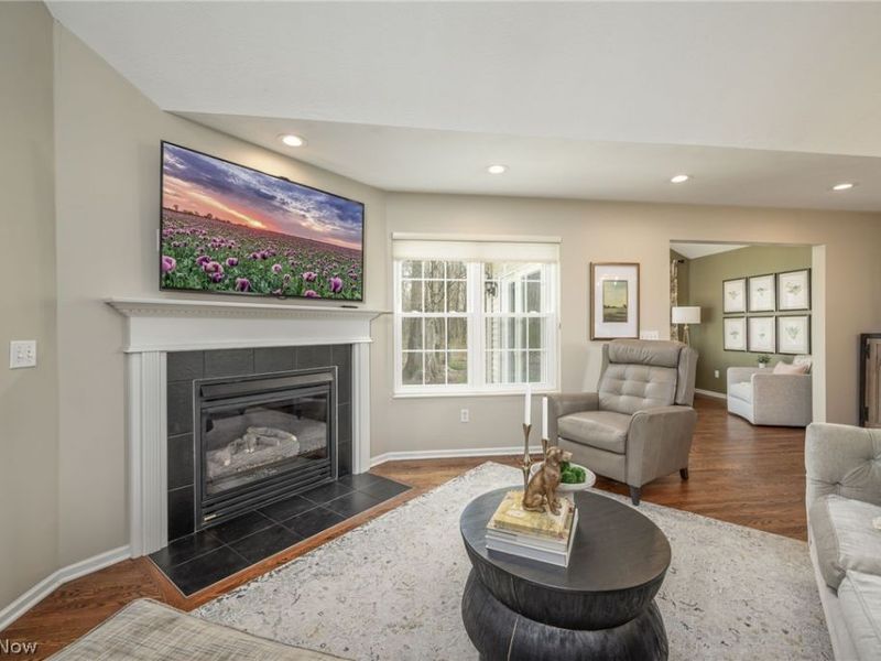 448 E Reserve Drive, Cuyahoga Falls, OH 44223 Photo 8