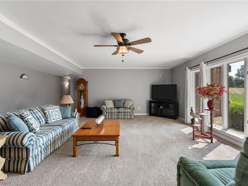 3896 Edison Street NE, Hartville, OH 44632 Photo 32