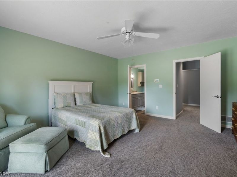 3896 Edison Street NE, Hartville, OH 44632 Photo 37