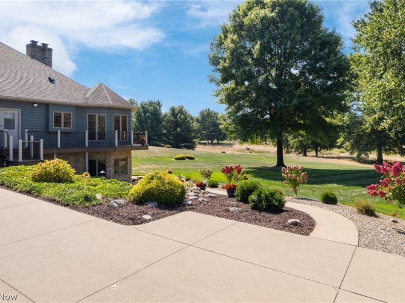 3896 Edison Street NE, Hartville, OH 44632 Photo 47