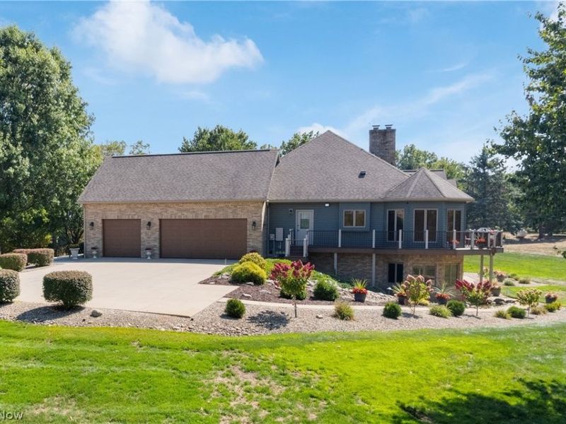 3896 Edison Street NE, Hartville, OH 44632 Photo 48