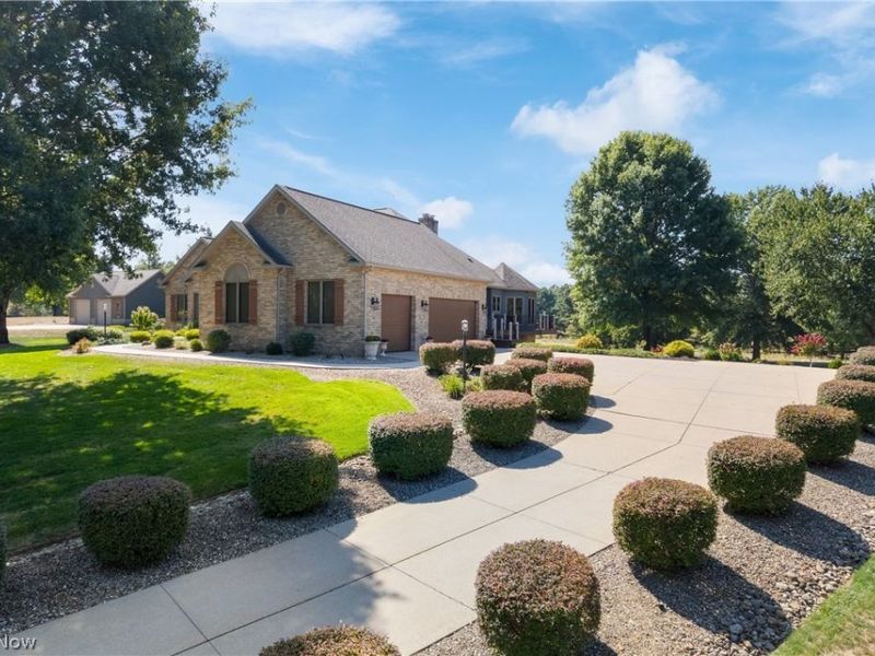 3896 Edison Street NE, Hartville, OH 44632 Photo 49