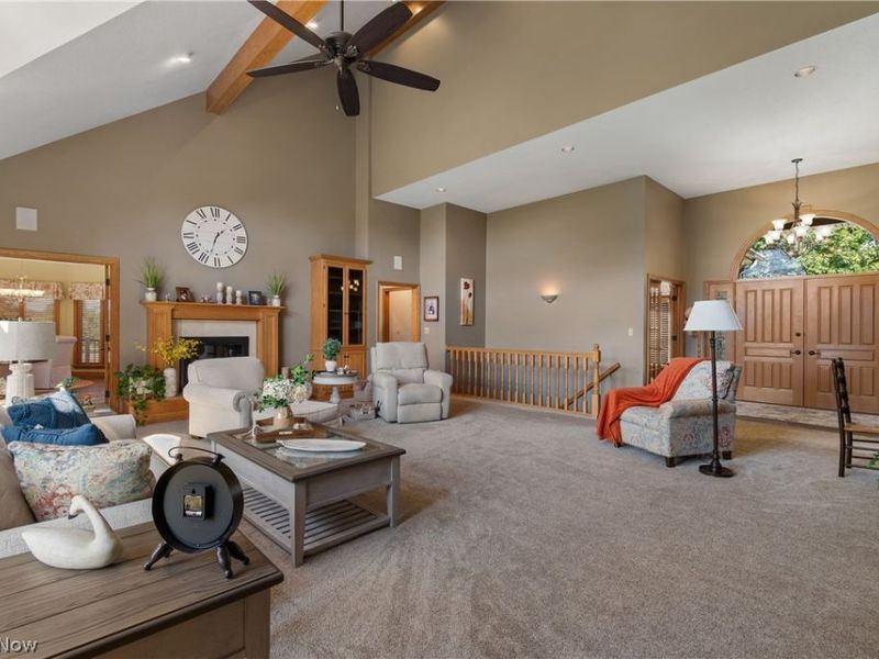 3896 Edison Street NE, Hartville, OH 44632 Photo 7