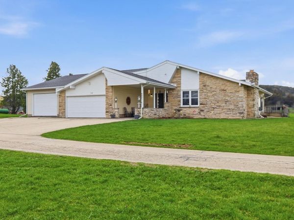 9021 County Road KP, Cross Plains, WI 53528