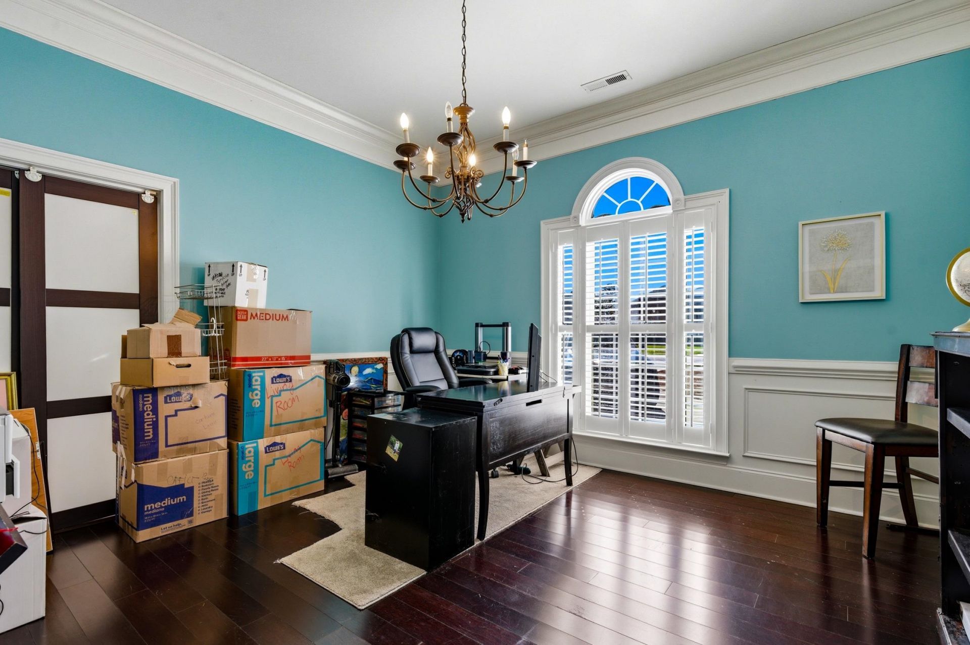 592 Oxbow Dr. Photo 19