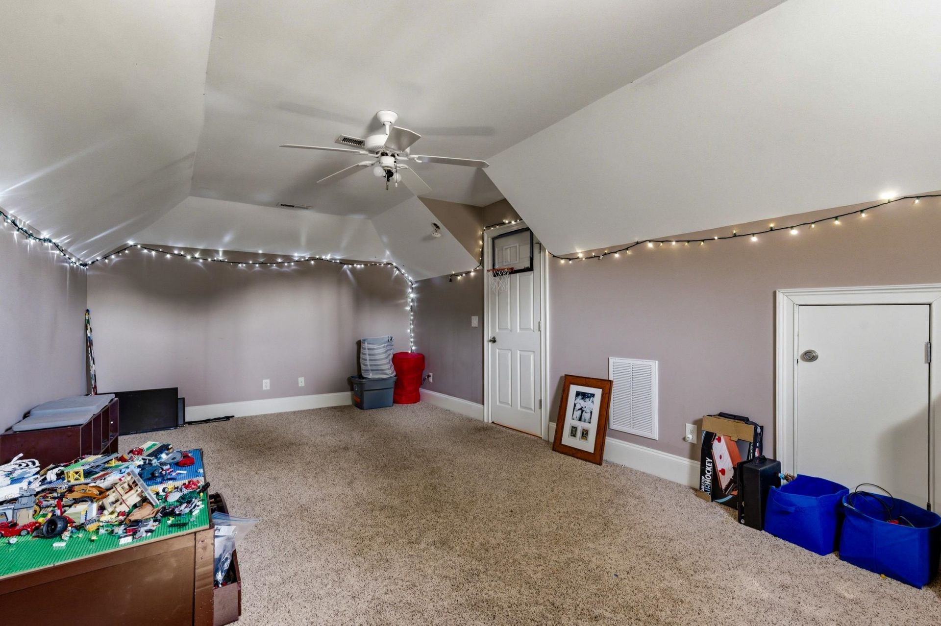 592 Oxbow Dr. Photo 31