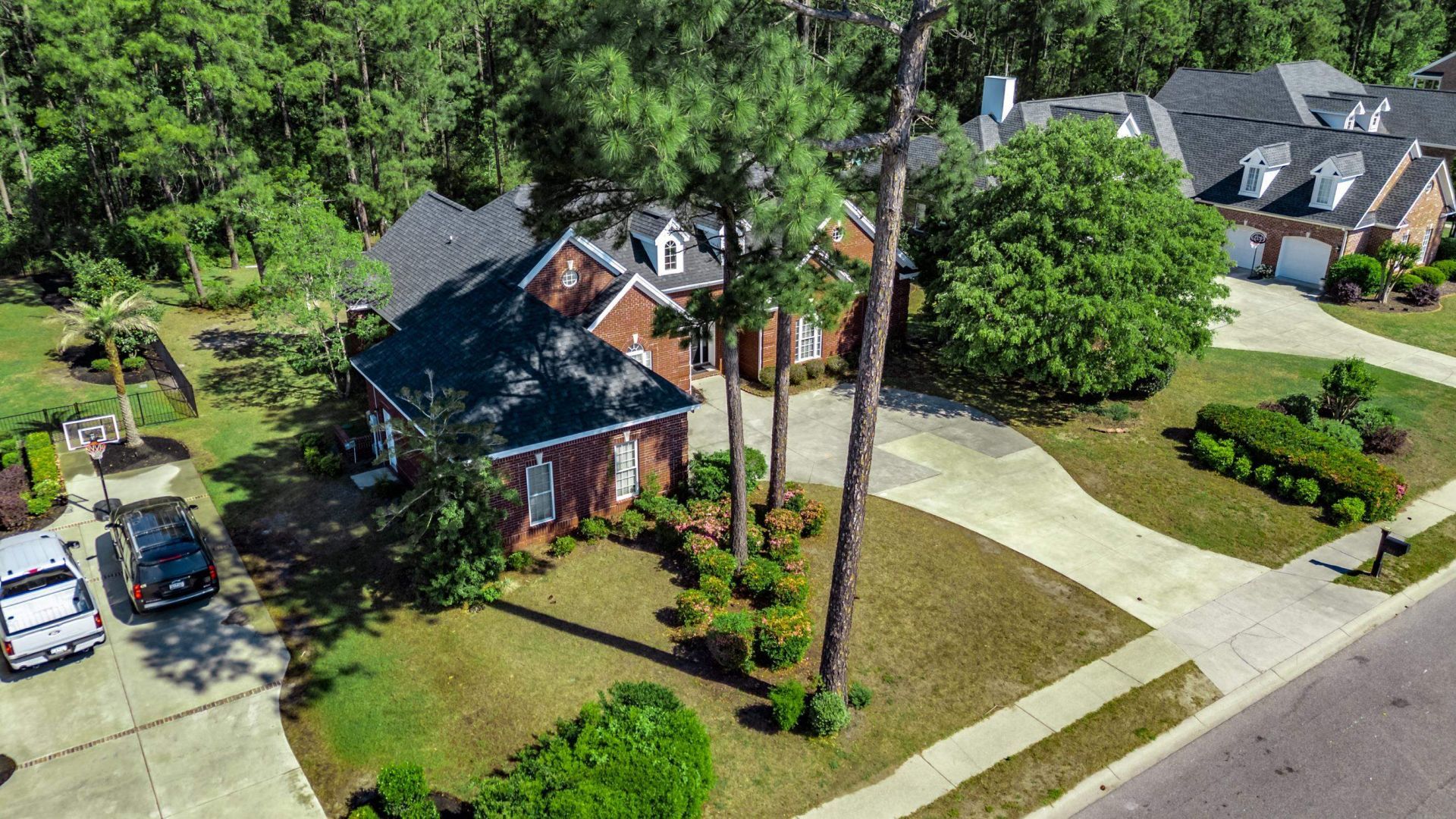 592 Oxbow Dr. Photo 35