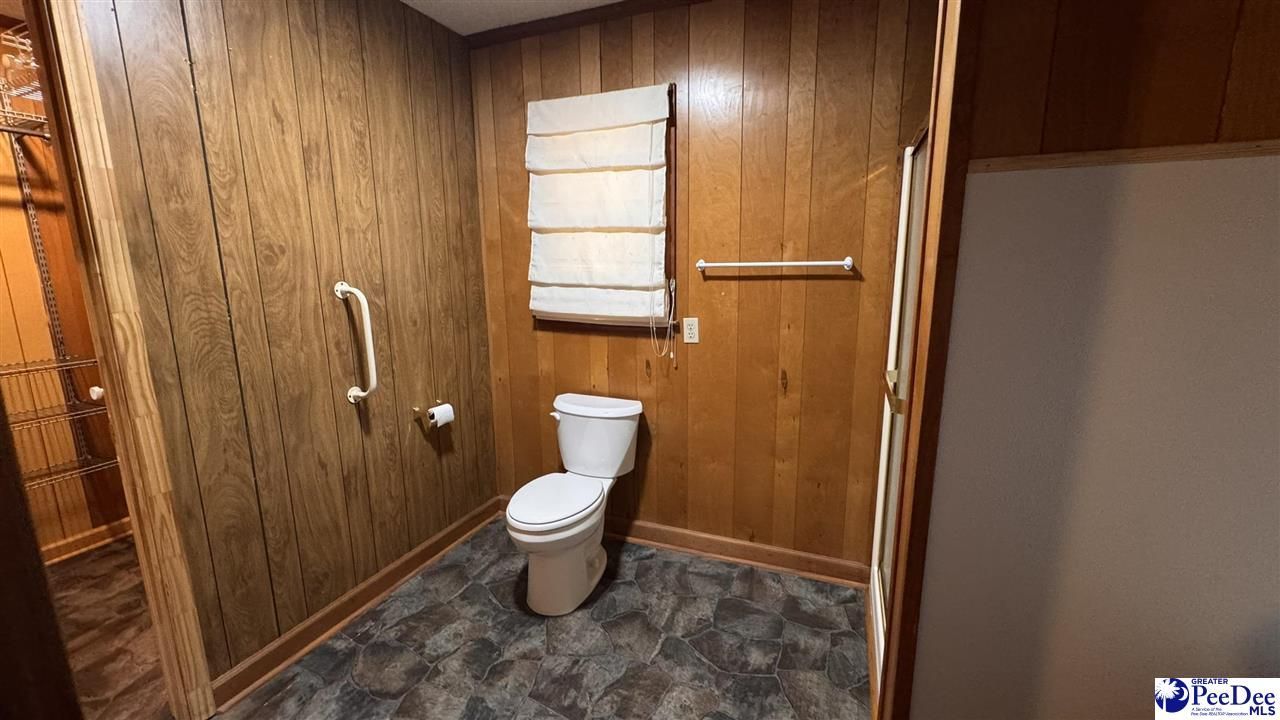 120 Theressa Dr Photo 10