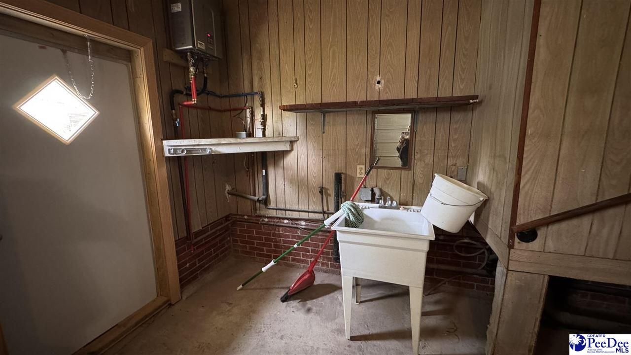 120 Theressa Dr Photo 13