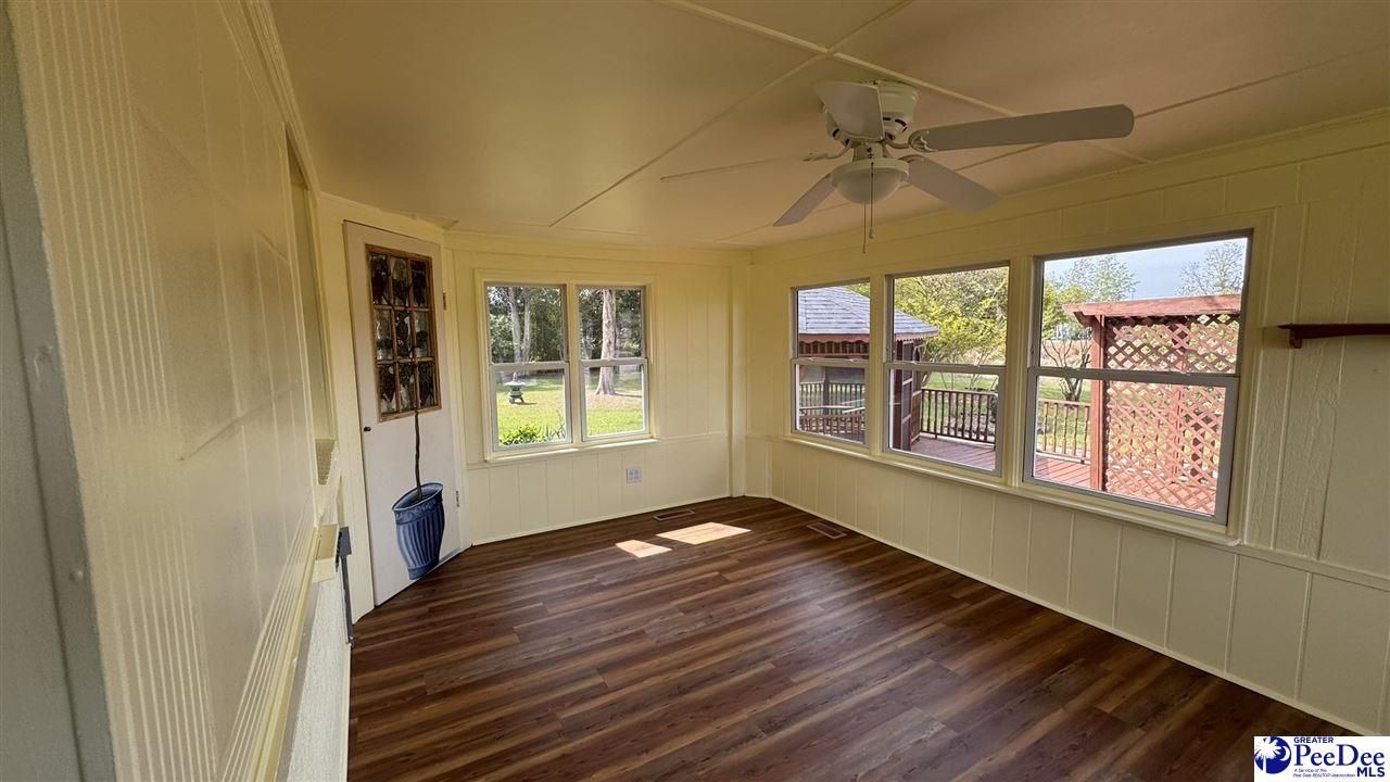 120 Theressa Dr Photo 17