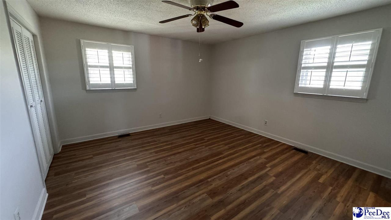 120 Theressa Dr Photo 7