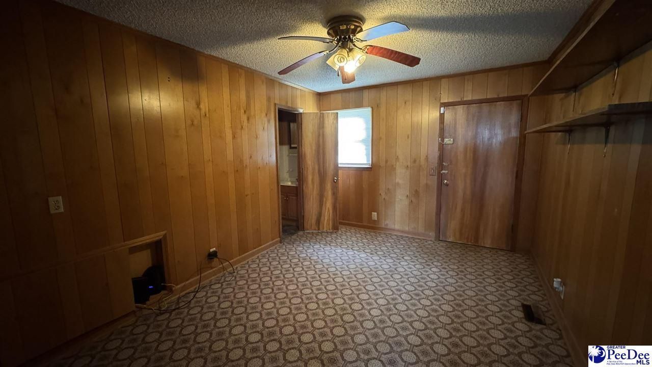 120 Theressa Dr Photo 9