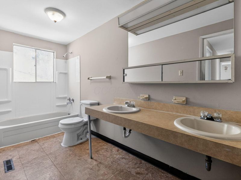 3696 Managua Drive , Westerville, OH 43081 Photo 22