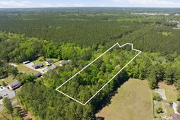 109 Love Lane photo 4