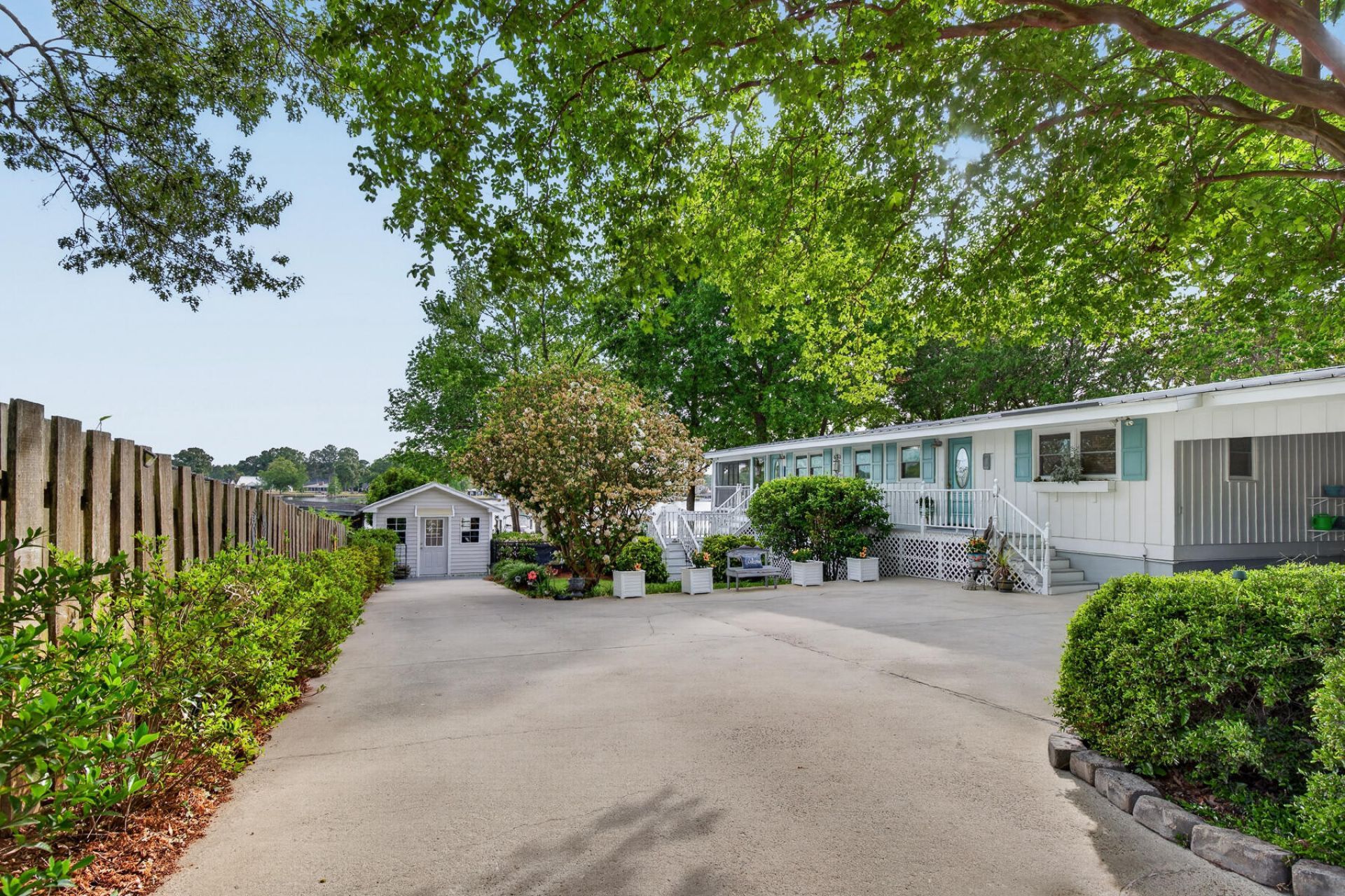 1204 Joyner Drive Photo 8