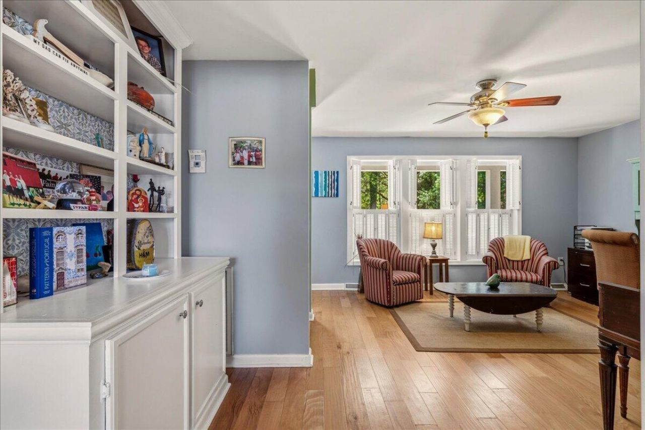 2195 River Road Photo 20