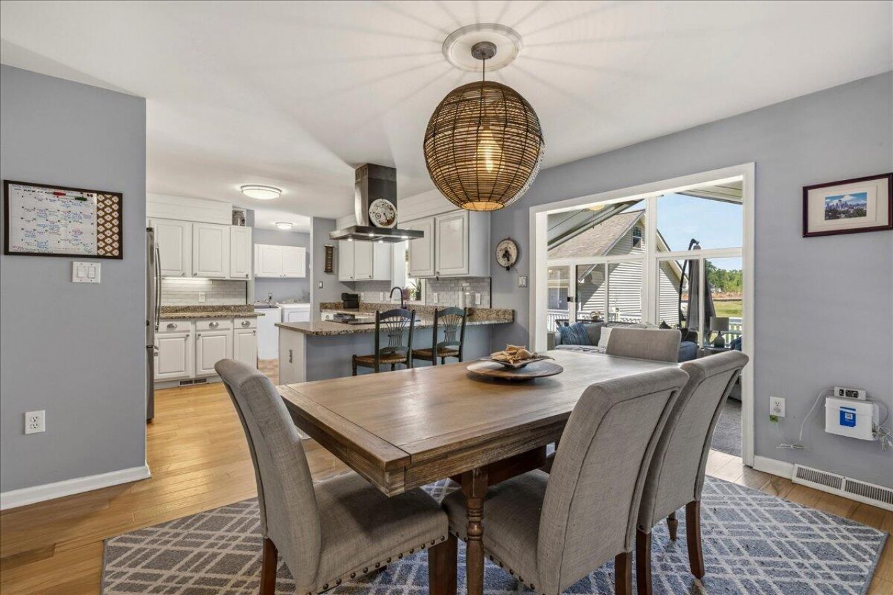 2195 River Road Photo 41