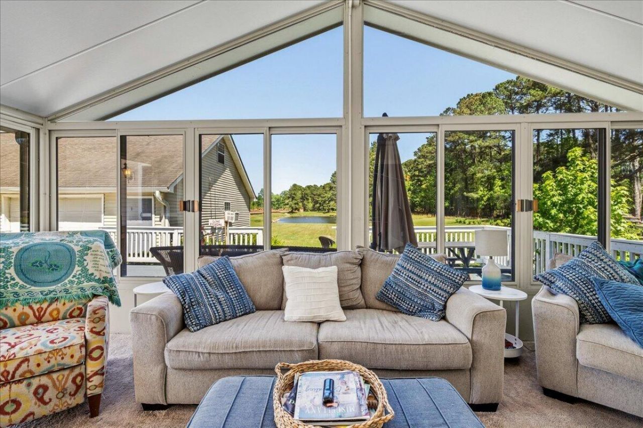 2195 River Road Photo 9