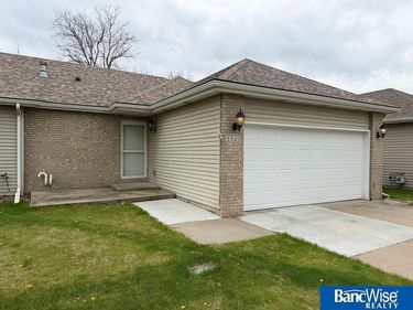 5525 X Street , Lincoln, NE 68504