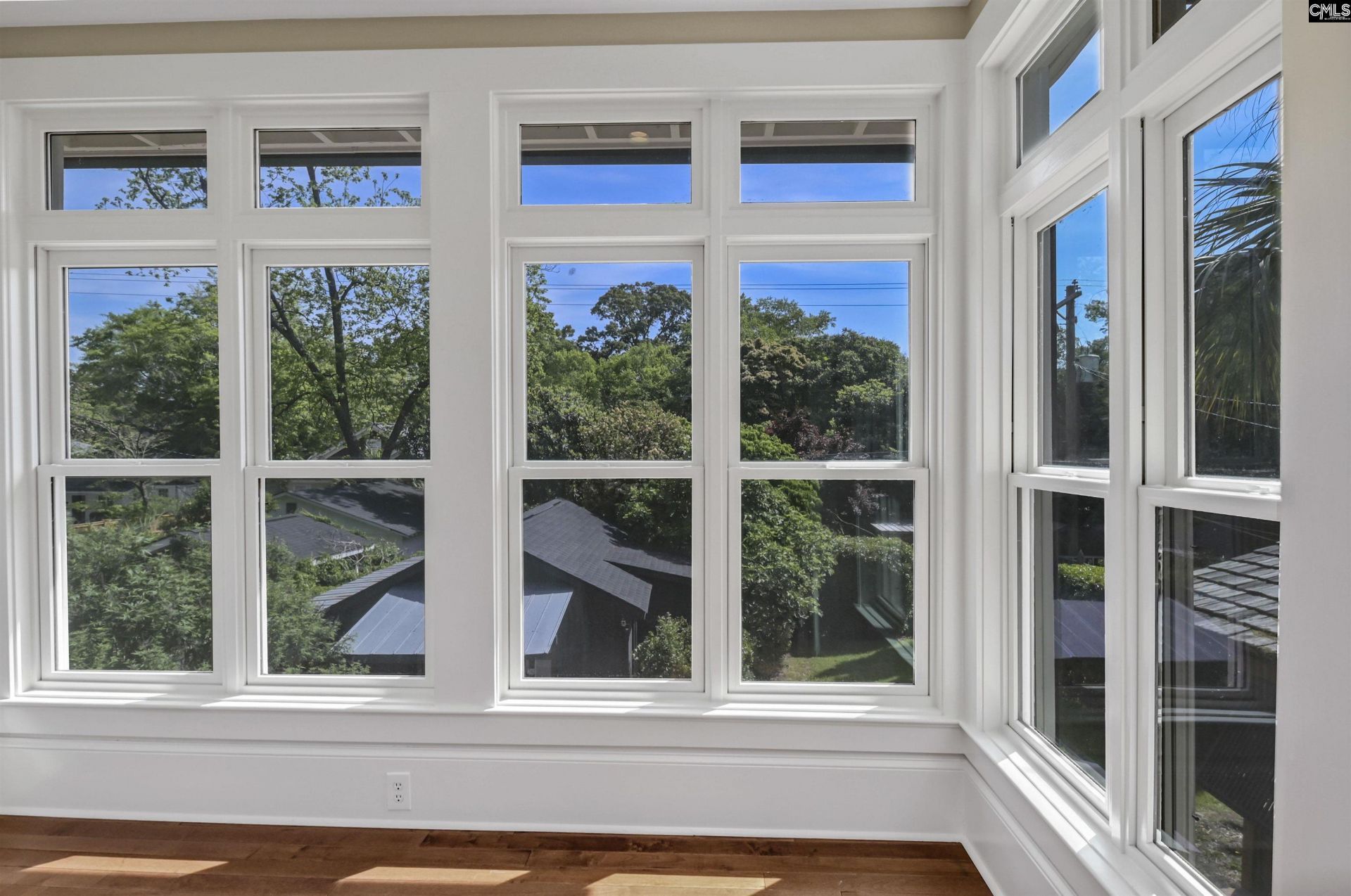 112 S Saluda Avenue  Photo 36