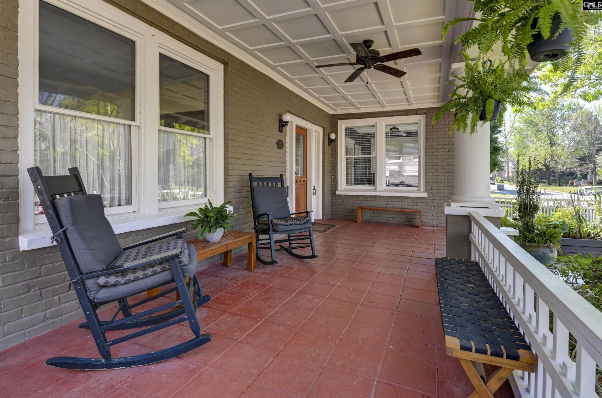 112 S Saluda Avenue  Photo 4