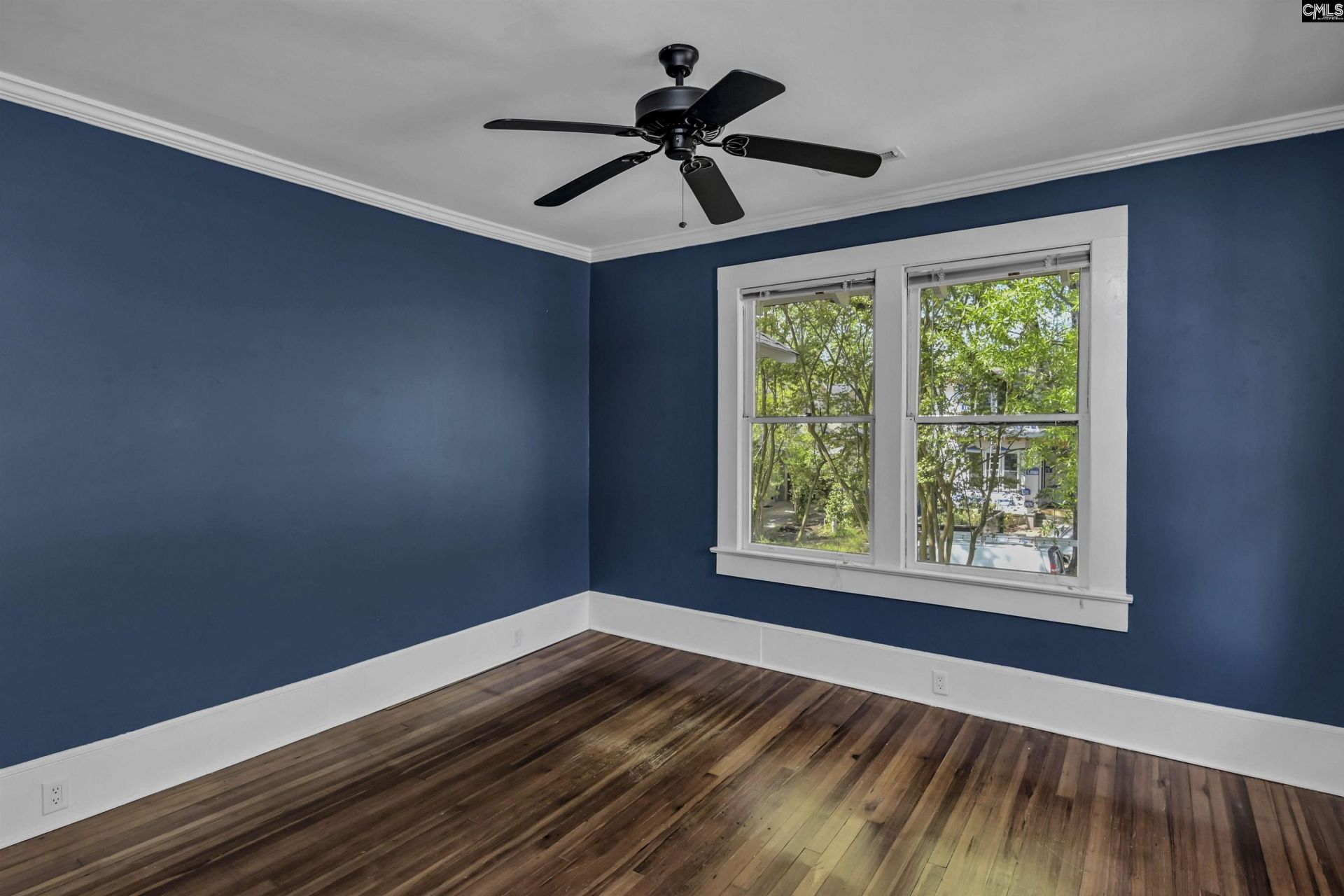 112 S Saluda Avenue  Photo 41