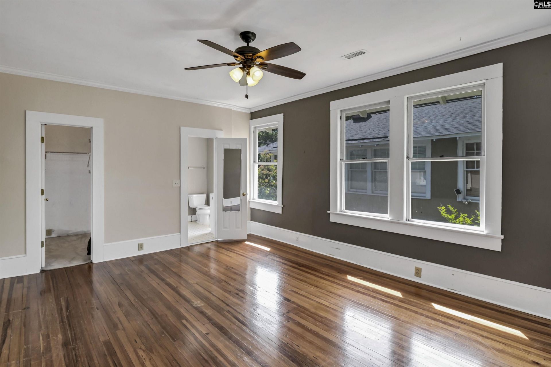 112 S Saluda Avenue  Photo 44