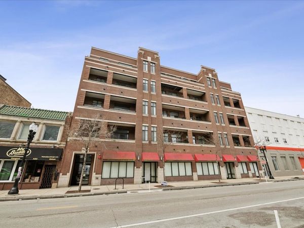 4420 N CLARK Street , Unit 302, Chicago, IL 60640