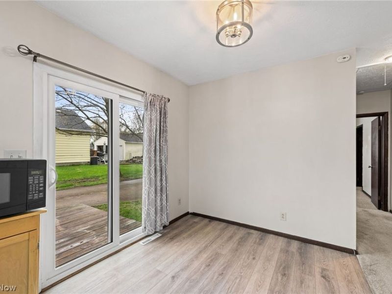 5686 Anna Court, Mentor on the Lake, OH 44060 Photo 10