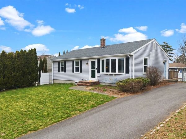 79 Nancy St, New Bedford, MA 02745