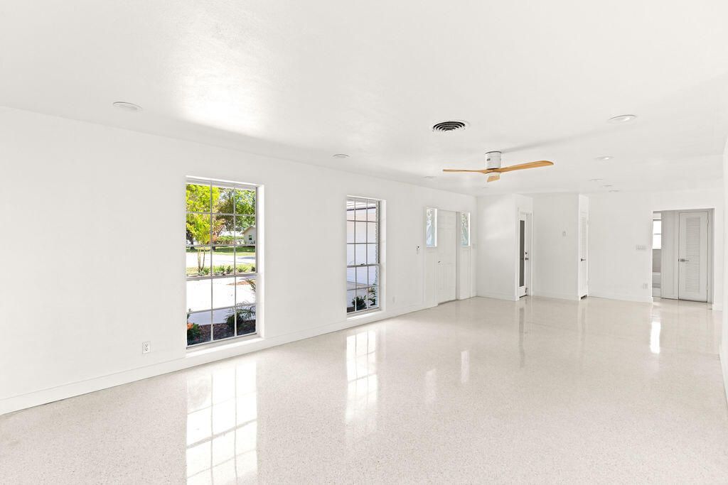 817 Westwind Drive, North Palm Beach, FL 33408 Photo