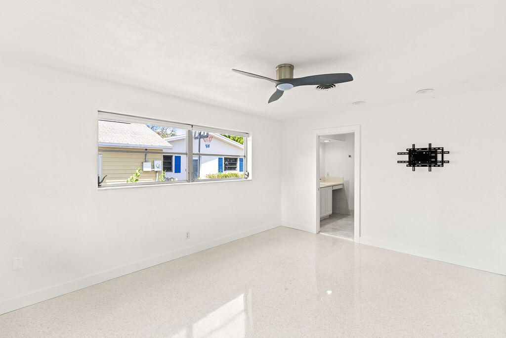 817 Westwind Drive, North Palm Beach, FL 33408 Photo