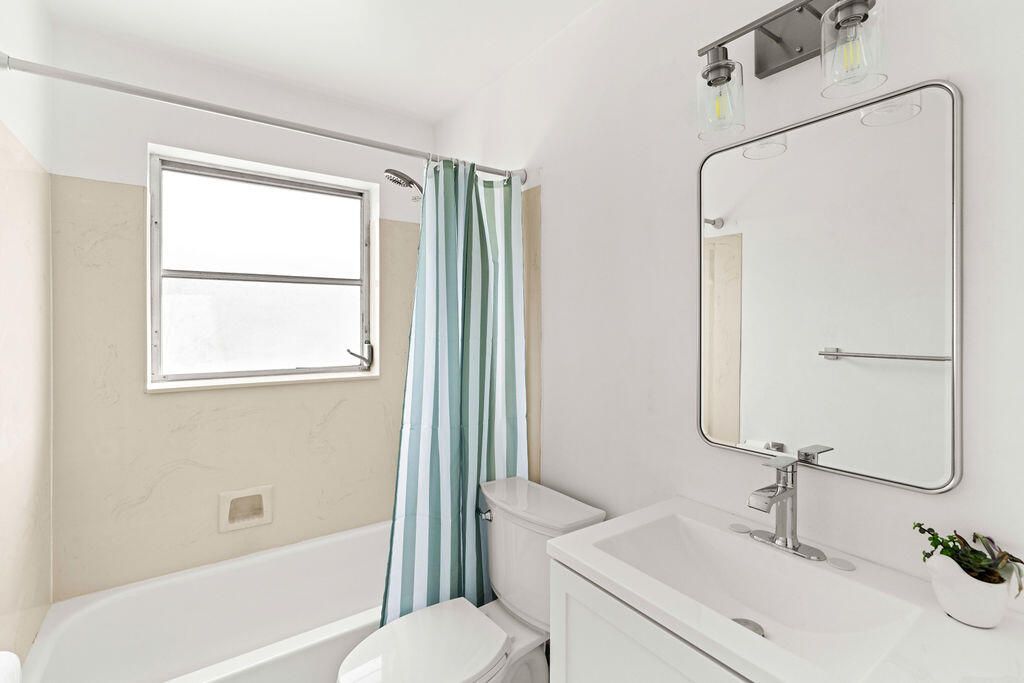 817 Westwind Drive, North Palm Beach, FL 33408 Photo