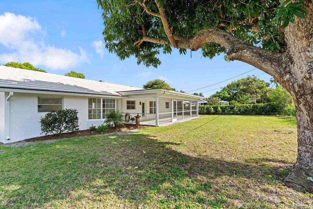 817 Westwind Drive, North Palm Beach, FL 33408 Photo