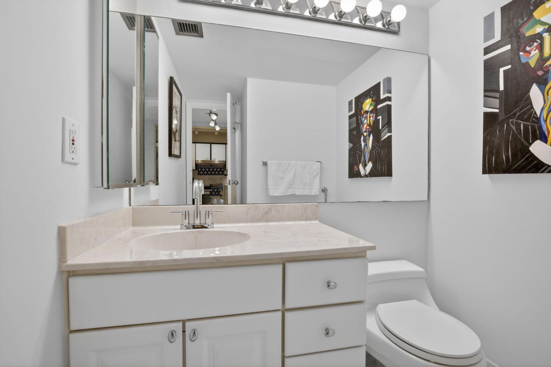 1160 N Federal Highway, Unit 517, Fort Lauderdale, FL 33304 Photo