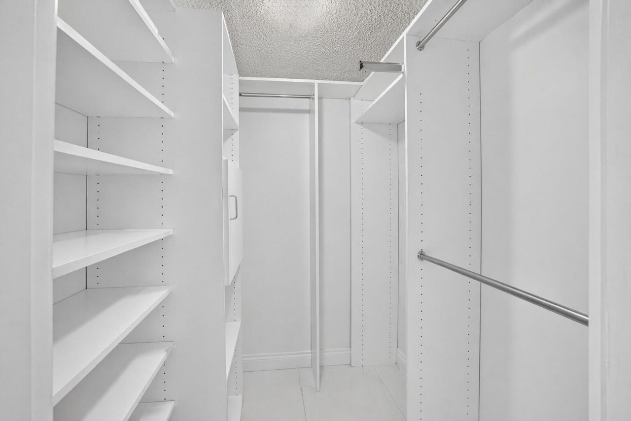 1160 N Federal Highway, Unit 517, Fort Lauderdale, FL 33304 Photo