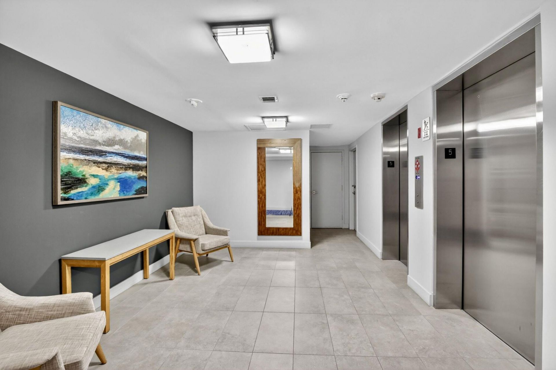 1160 N Federal Highway, Unit 517, Fort Lauderdale, FL 33304 Photo