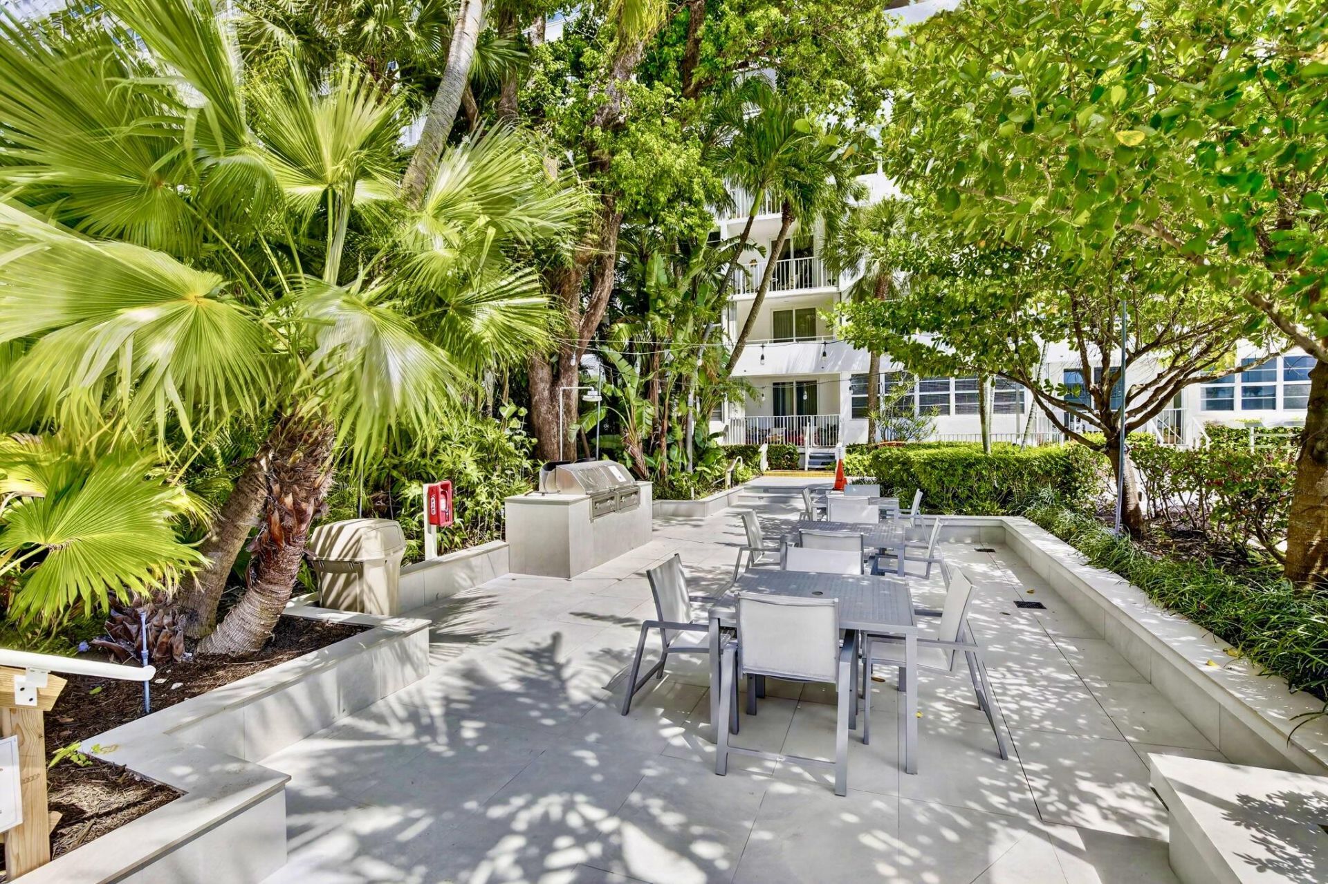 1160 N Federal Highway, Unit 517, Fort Lauderdale, FL 33304 Photo